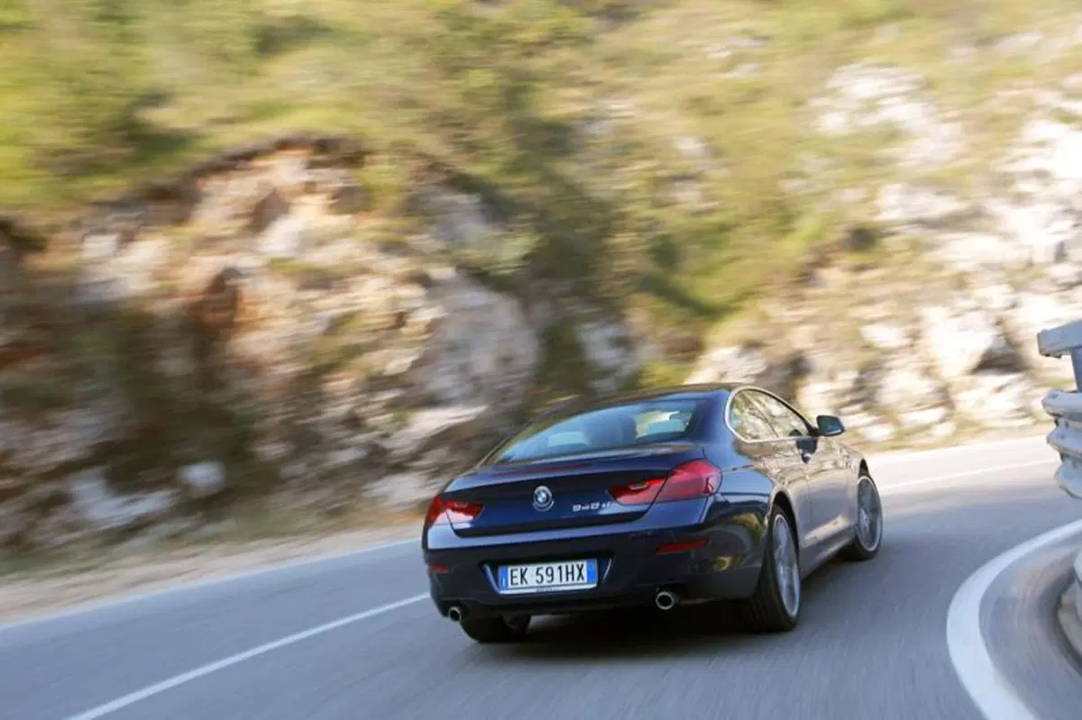 BMW Serie 6 Coupé (6)
