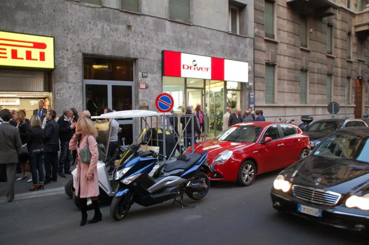 Apre a Milano il primo punto vendita Driver in franchising (23)