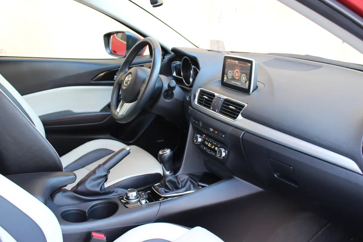 Mazda 3 | Test drive #AMboxing (22)
