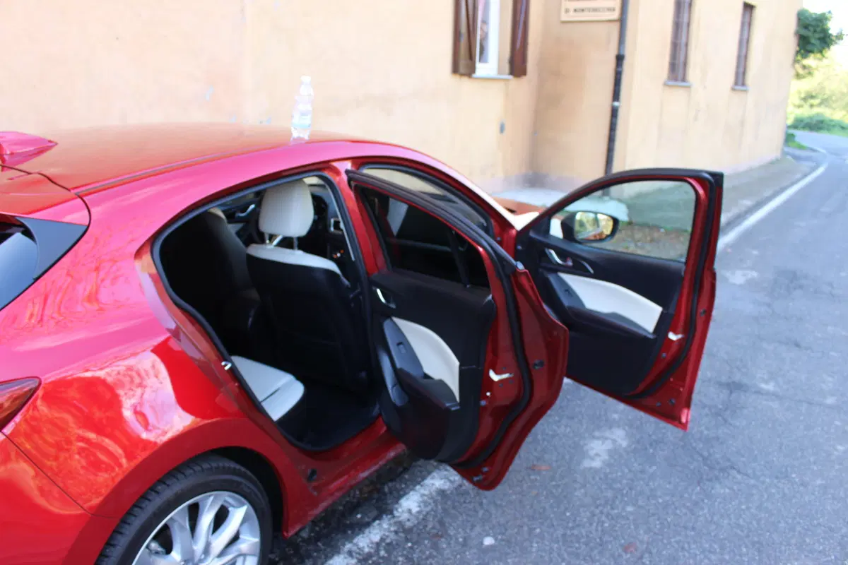 Mazda 3 | Test drive #AMboxing (18)