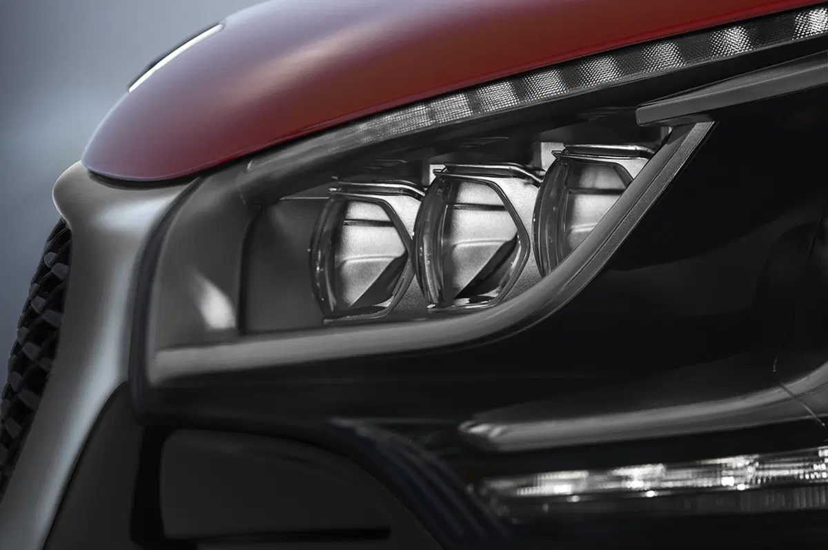 DS4 Crossback (17)