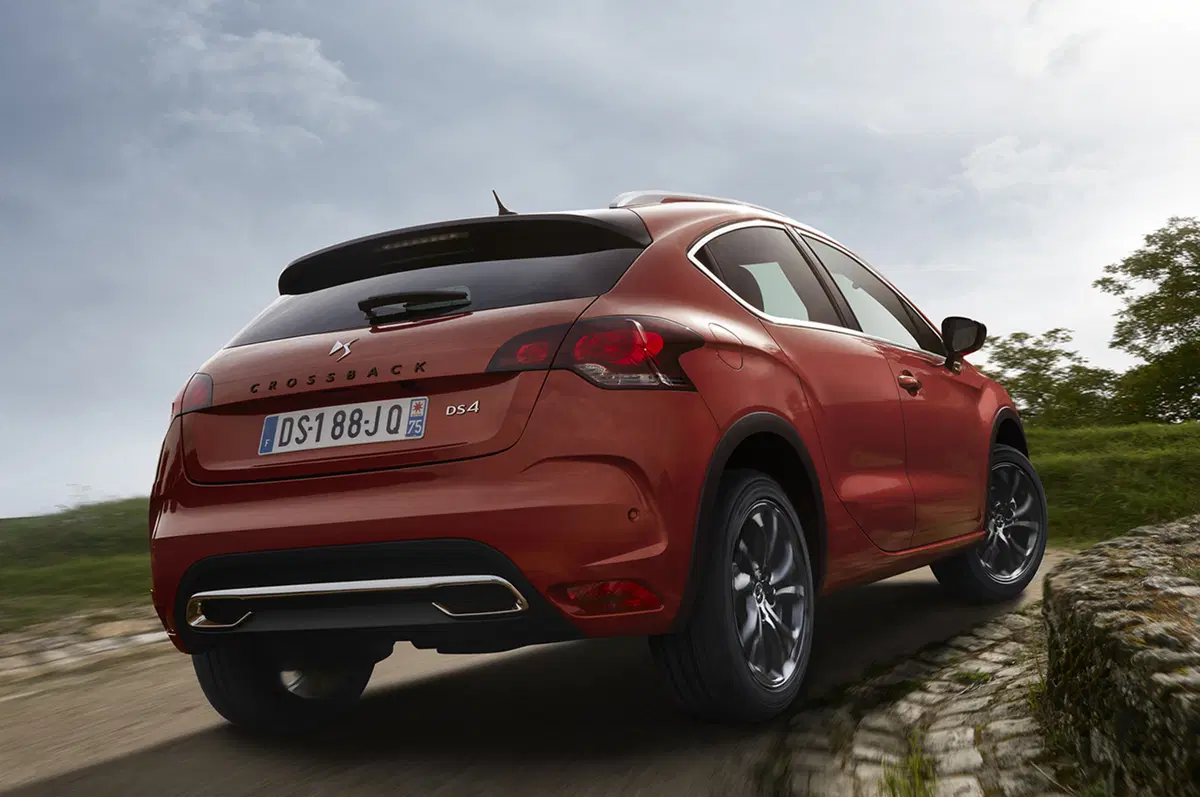 DS4 Crossback (20)