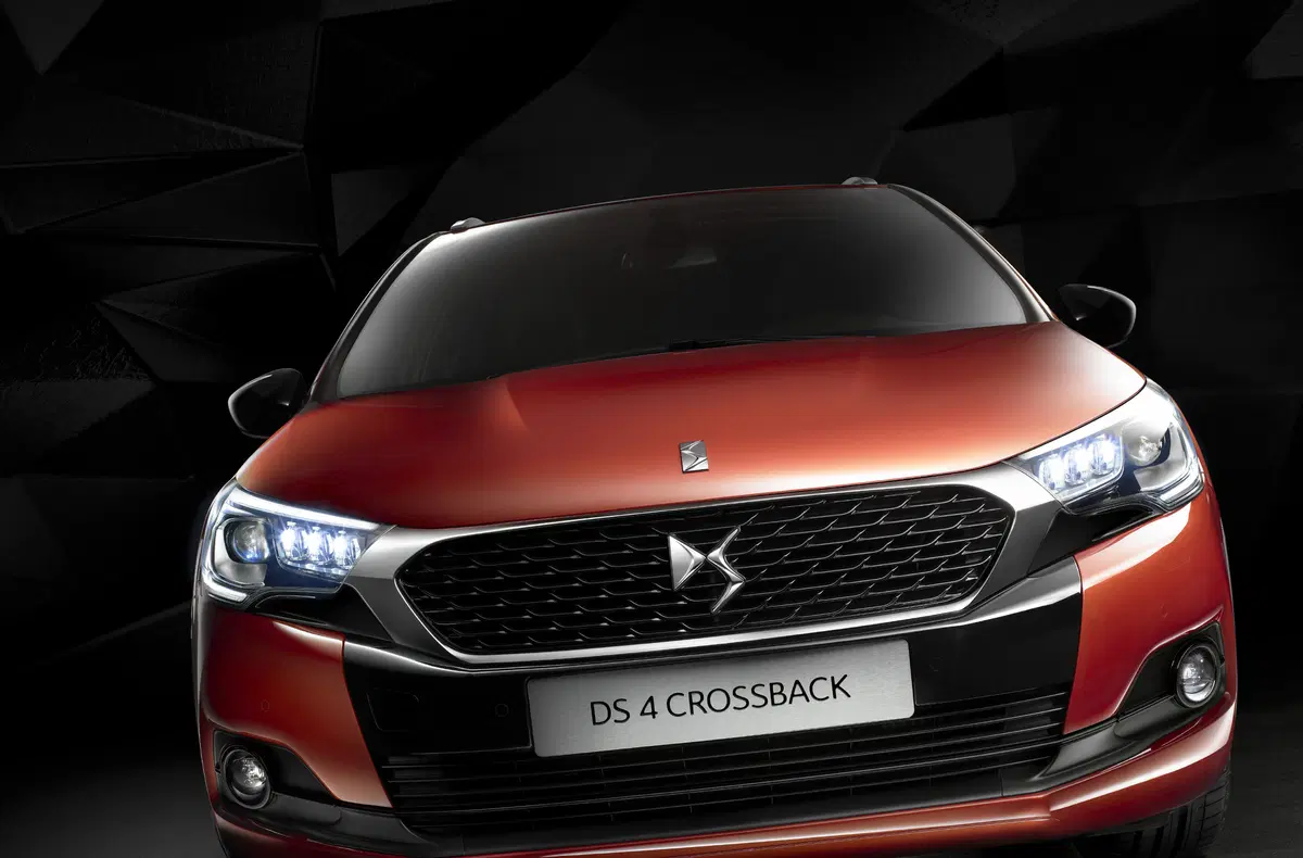 DS4 Crossback (25)