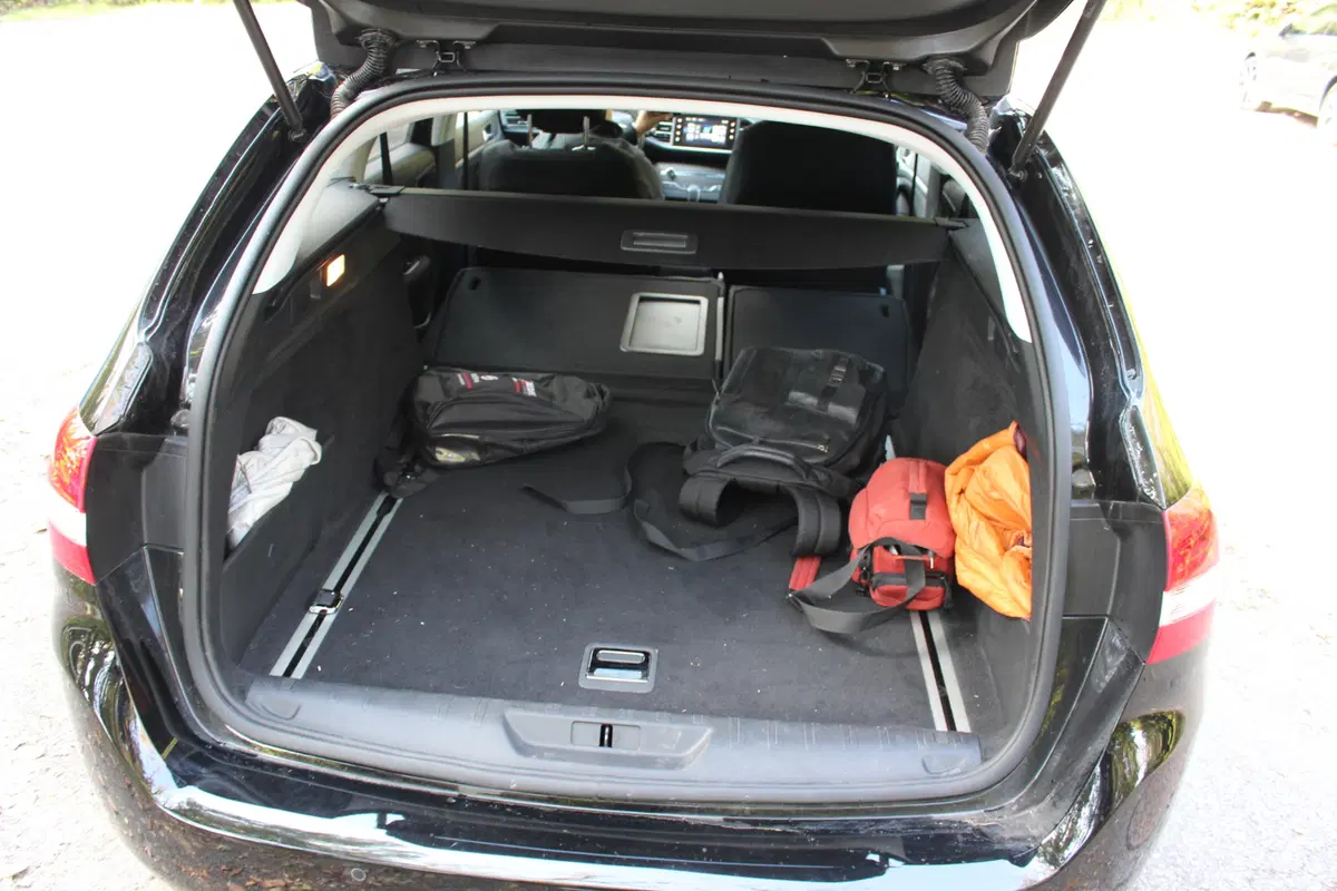 Peugeot 308 SW | Test drive #AMboxing (22)