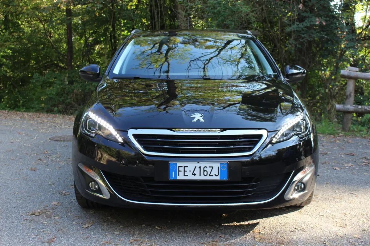 Peugeot 308 SW | Test drive #AMboxing (5)