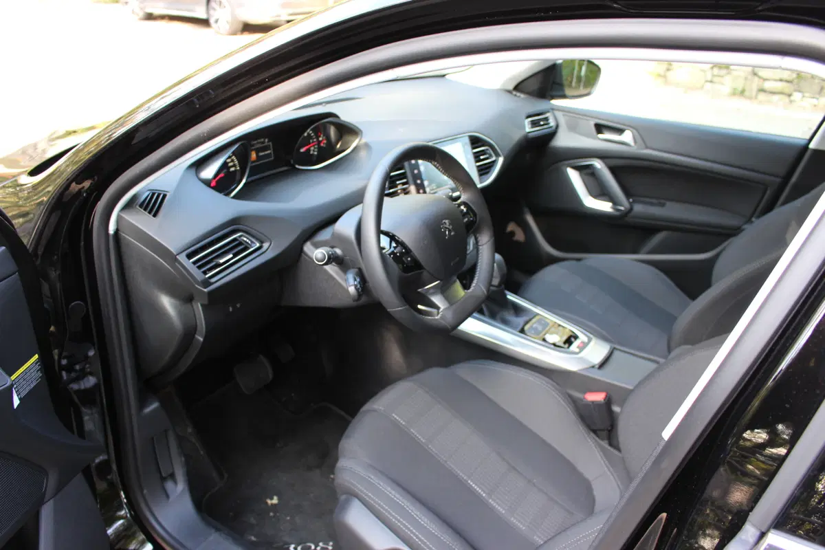 Peugeot 308 SW | Test drive #AMboxing (23)