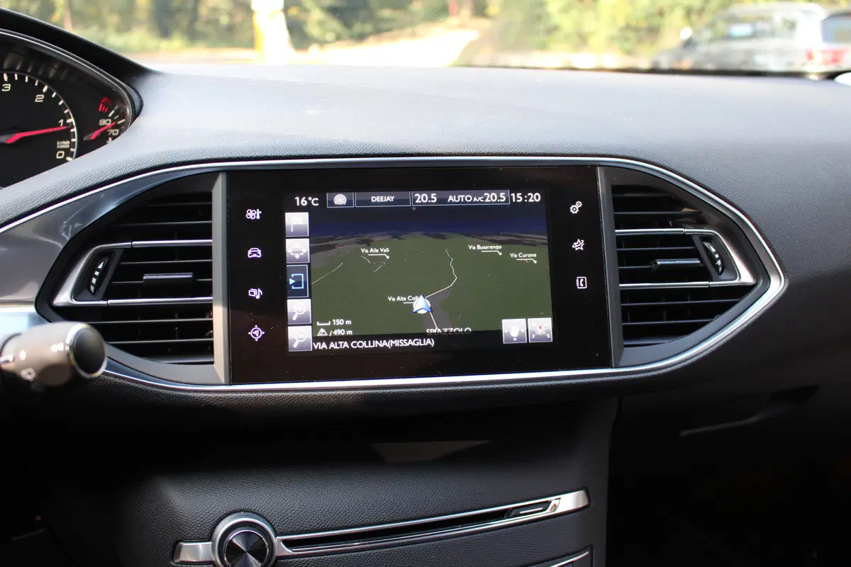 Peugeot 308 SW | Test drive #AMboxing (37)