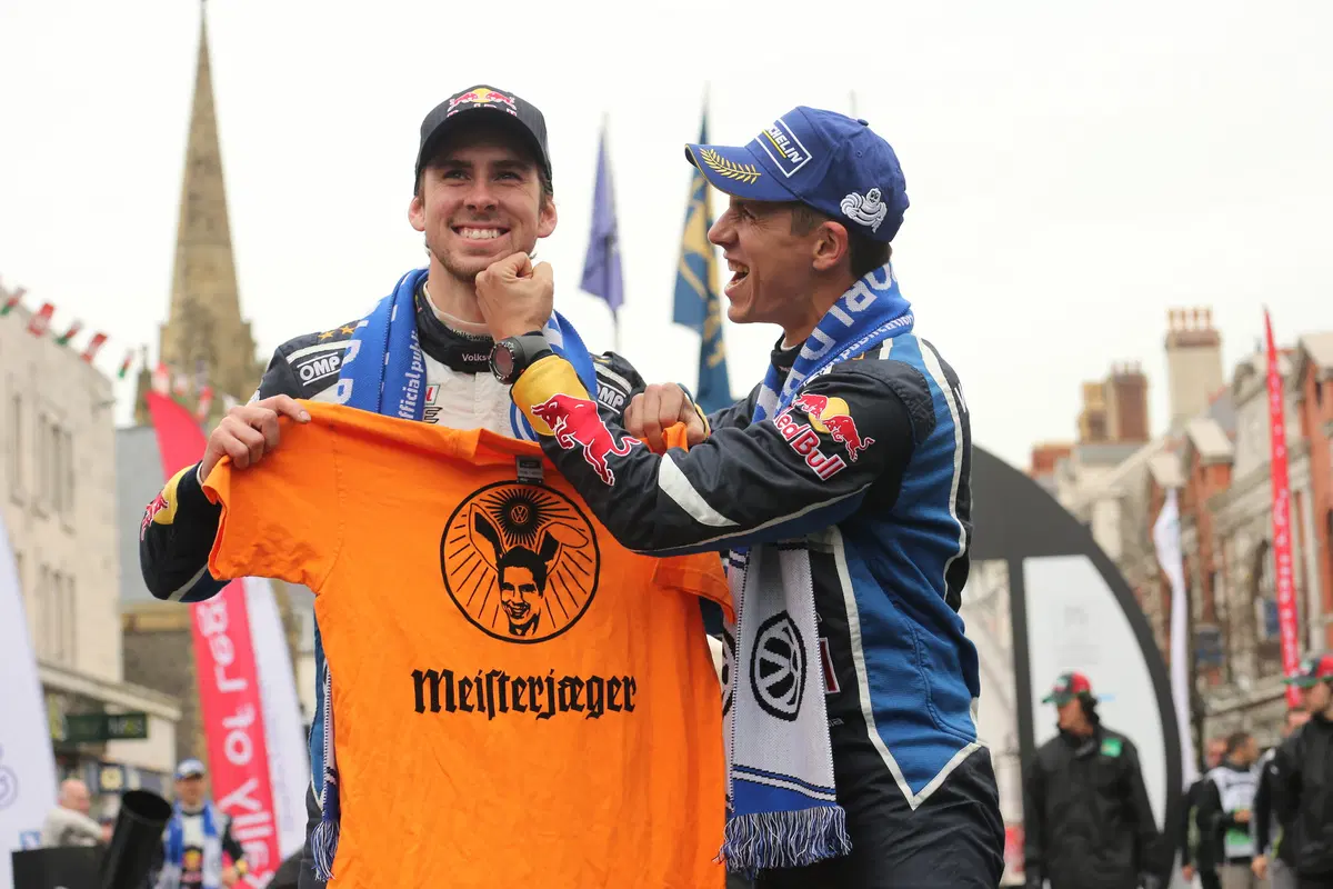 WRC16 Galles. Volkswagen Mondiale 4 (Grazie Ogier)! (17)