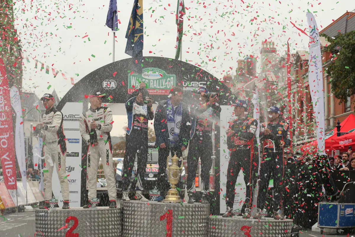 WRC16 Galles. Volkswagen Mondiale 4 (Grazie Ogier)! (34)