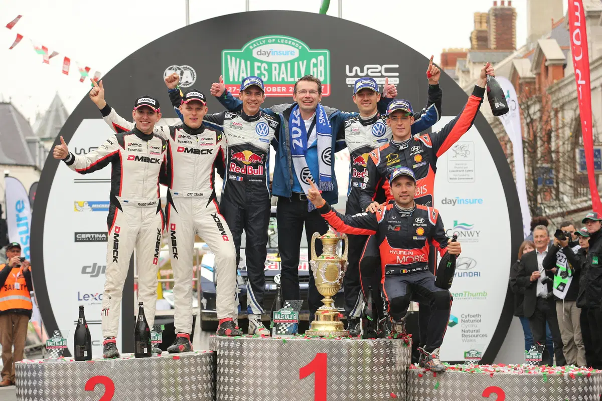 WRC16 Galles. Volkswagen Mondiale 4 (Grazie Ogier)! (44)