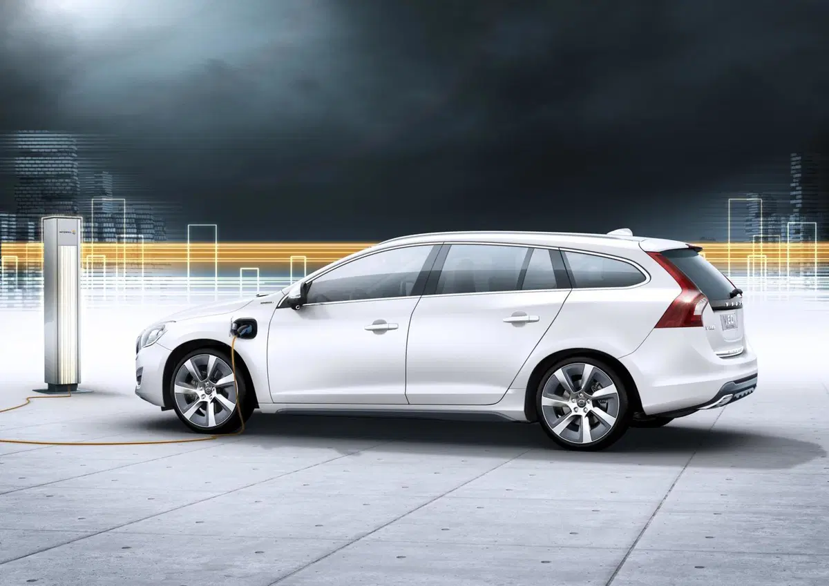 Volvo V60 Plug-in Hybrid (11)