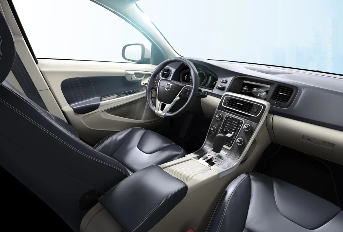 Volvo V60 Plug-in Hybrid (16)