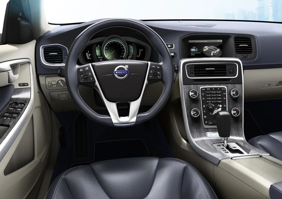 Volvo V60 Plug-in Hybrid (17)