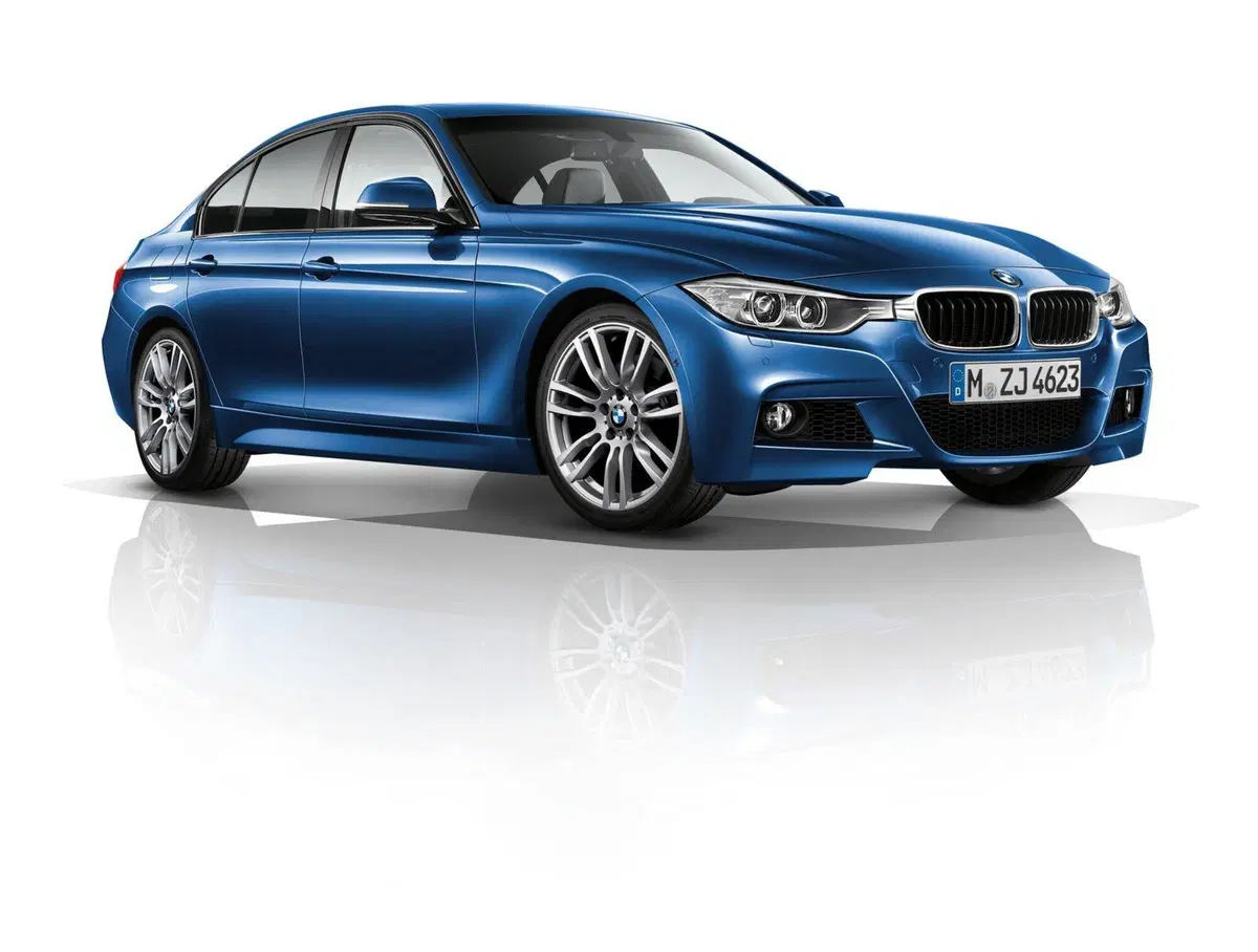 BMW Serie 3: ActiveHybrid ed M-Sport (7)