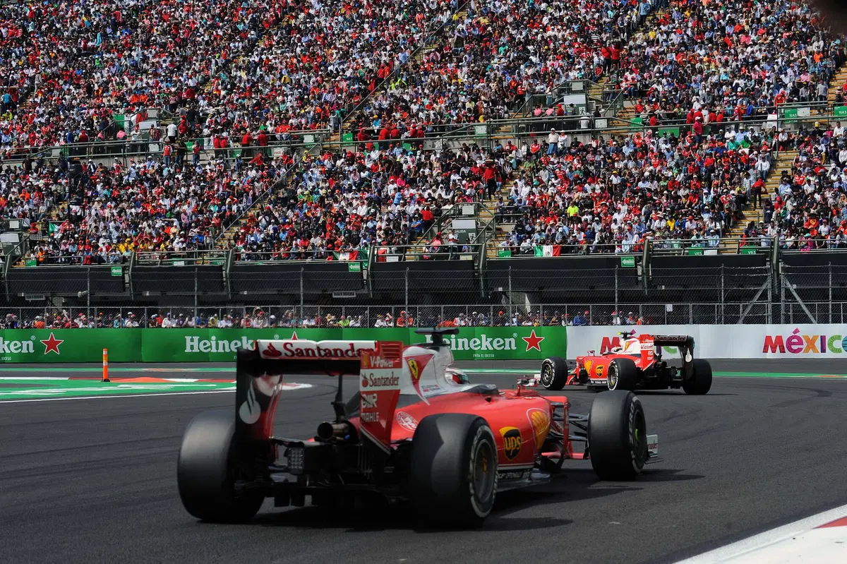 F1, Gp Messico 2016: vince Hamilton (9)