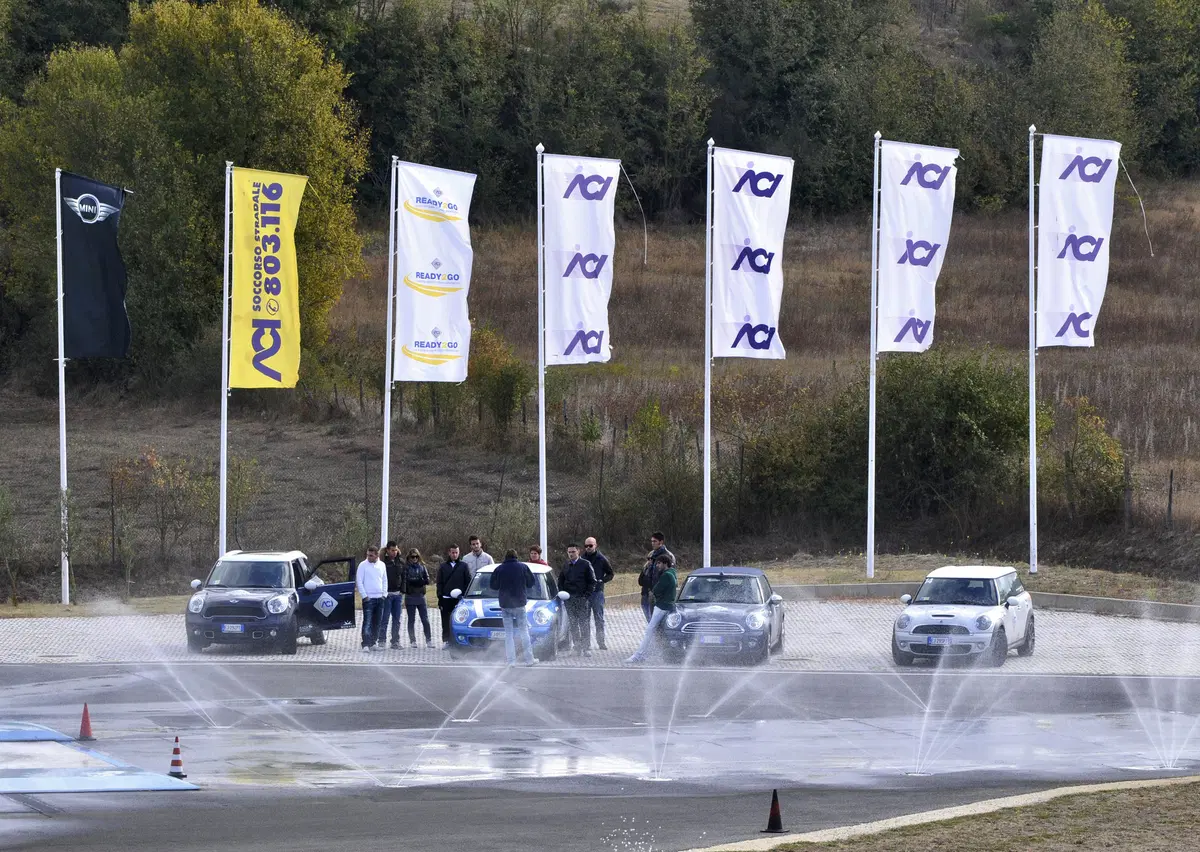 Mini Road Safety Award 2011 (2)