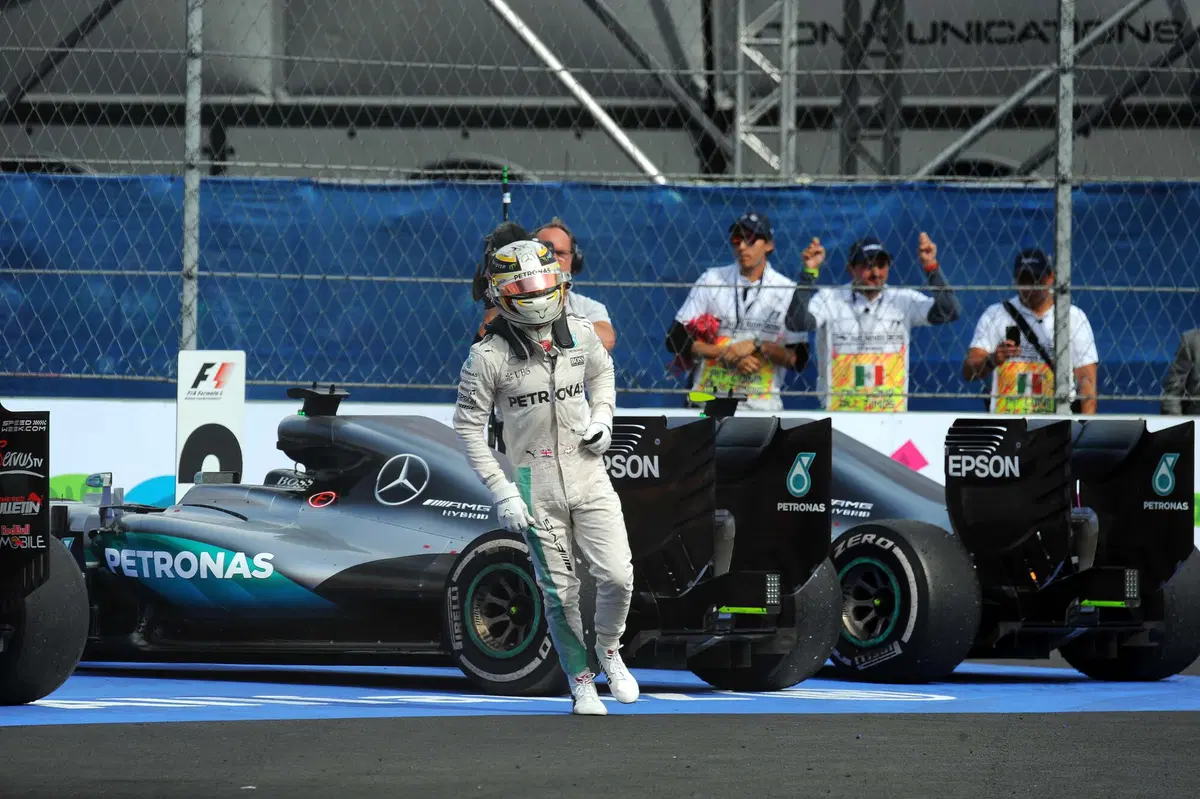 F1, Gp Messico 2016: vince Hamilton (22)