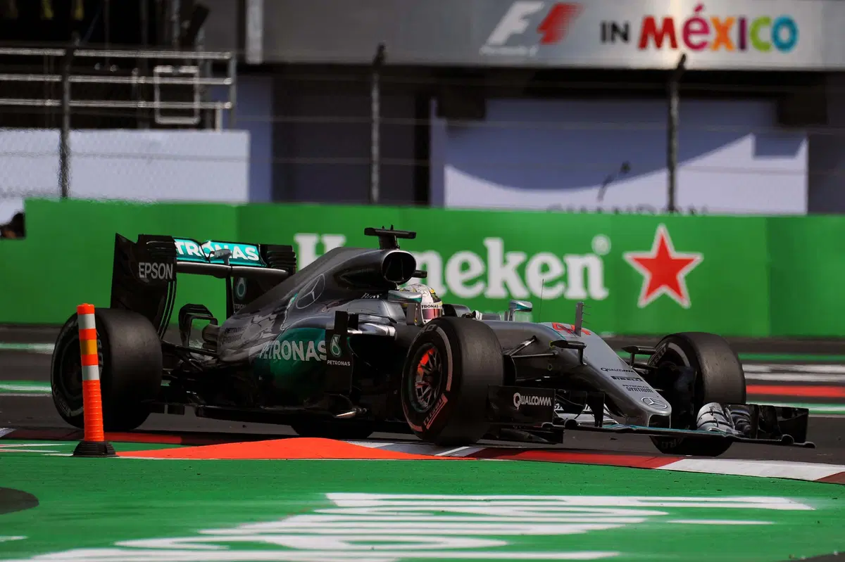 F1, Gp Messico 2016: vince Hamilton (10)
