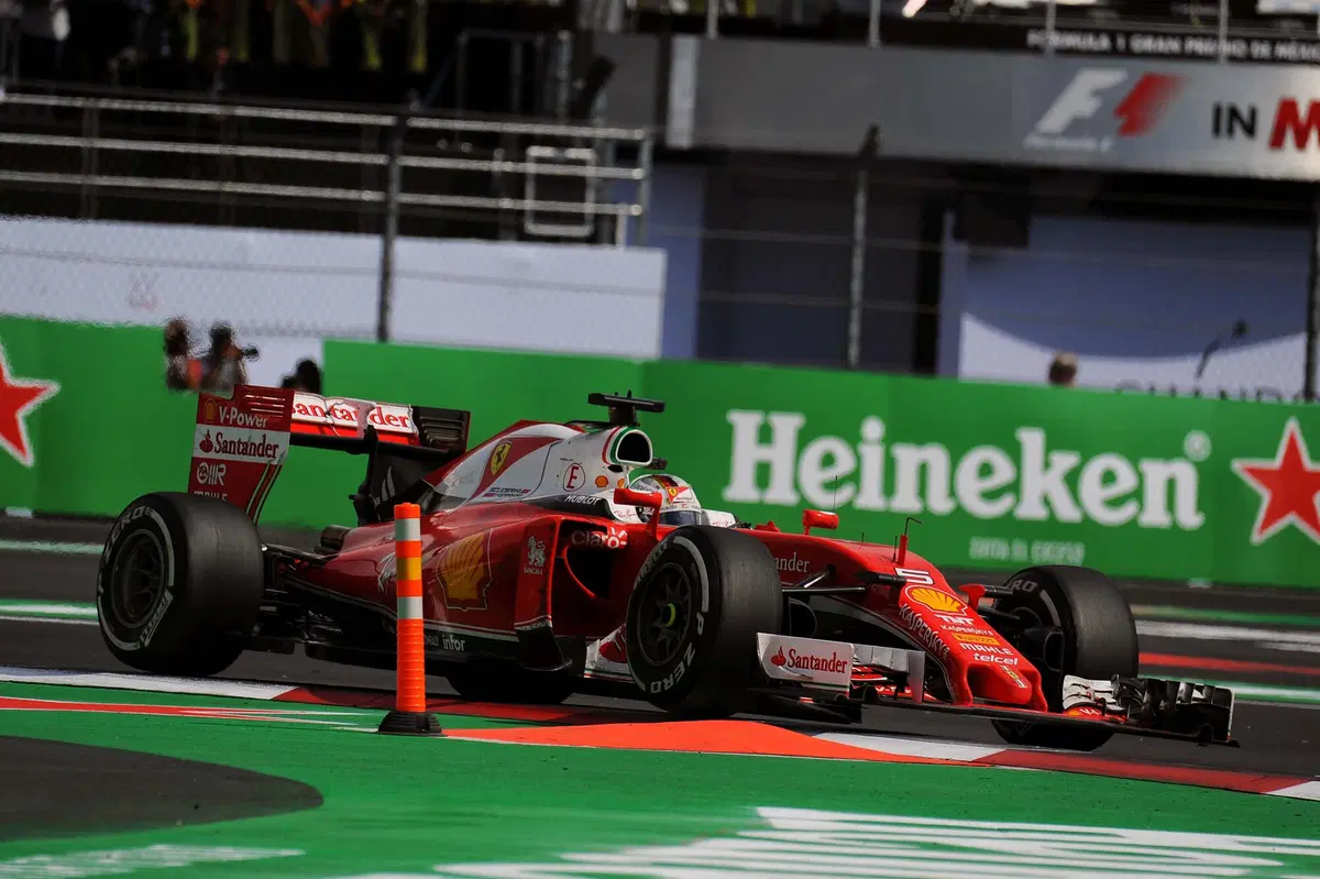 F1, Gp Messico 2016: vince Hamilton (24)