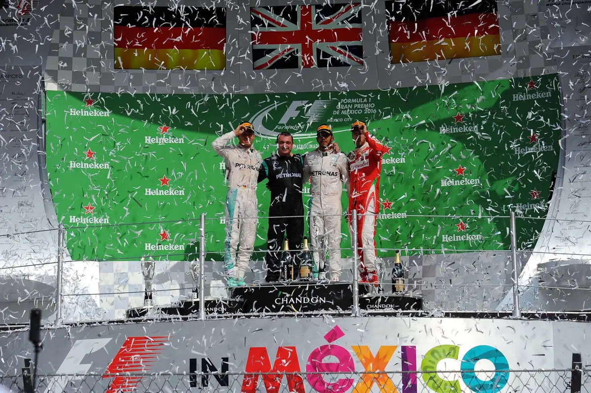 F1, Gp Messico 2016: vince Hamilton (43)