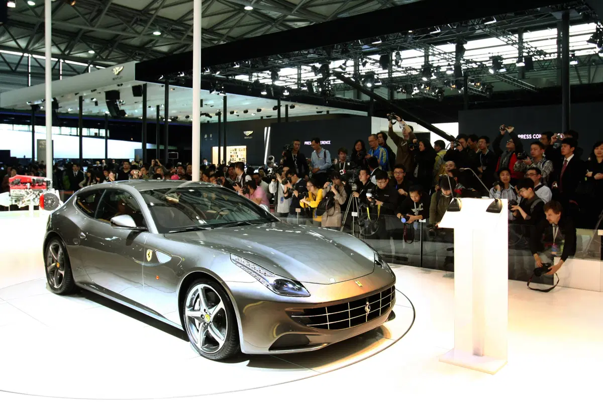 Ferrari: siglato accordo per presenza all'Expo di Shanghai (3)