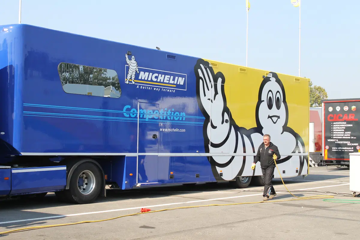 Michelin: performance e durata anche nel racing (8)