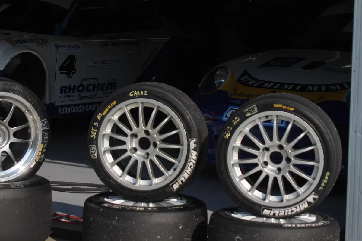 Michelin: performance e durata anche nel racing (27)