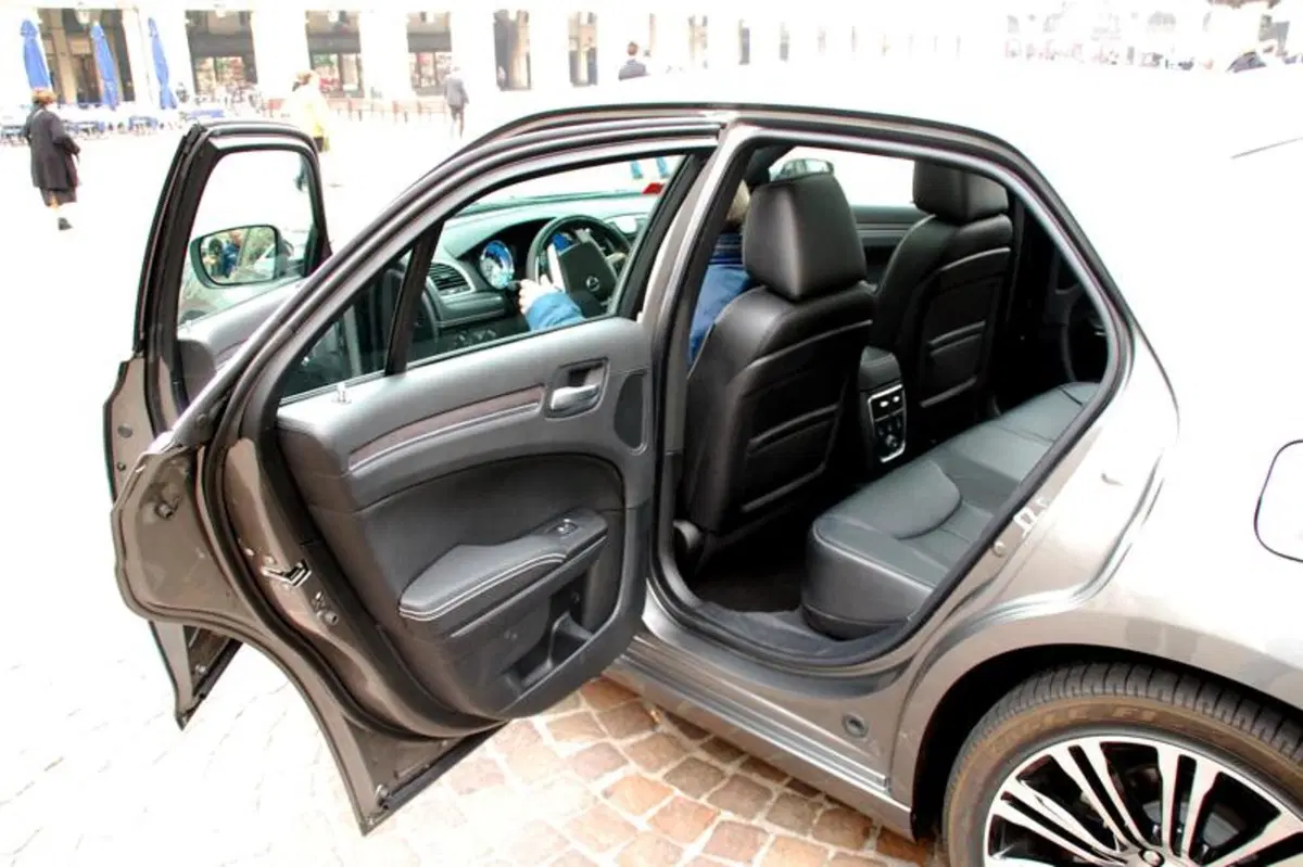 Lancia Thema (36)
