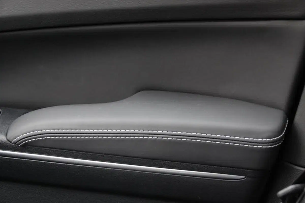 Lancia Thema (44)