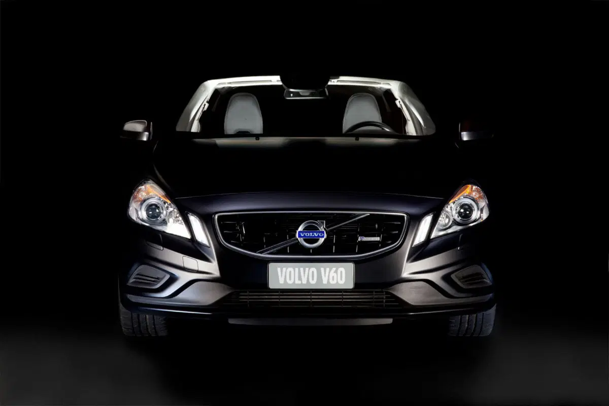 Volvo: XC60 Limited Edition e colorazioni opache (7)