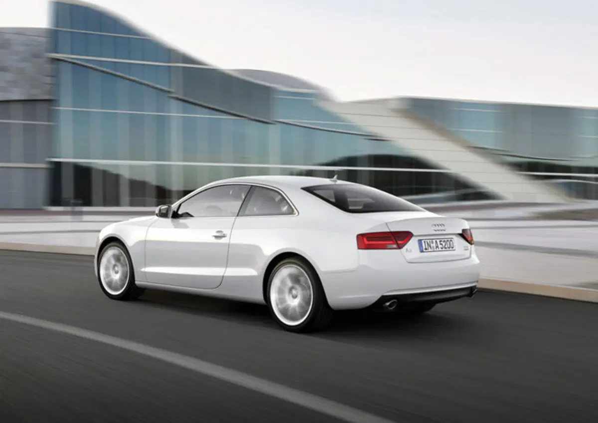 Audi: novità per A5, A7 e Q3 (7)