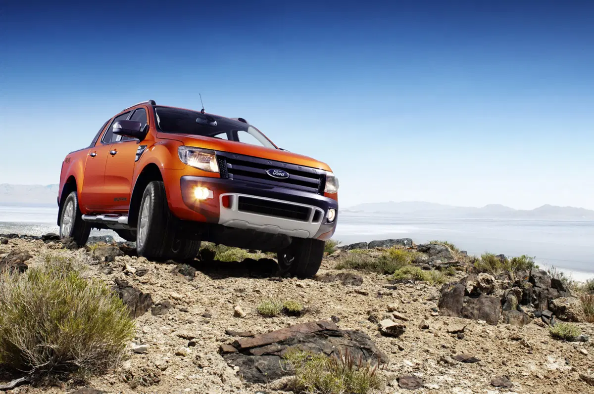 Ford Ranger 2012: 5 stelle Euro Ncap (5)