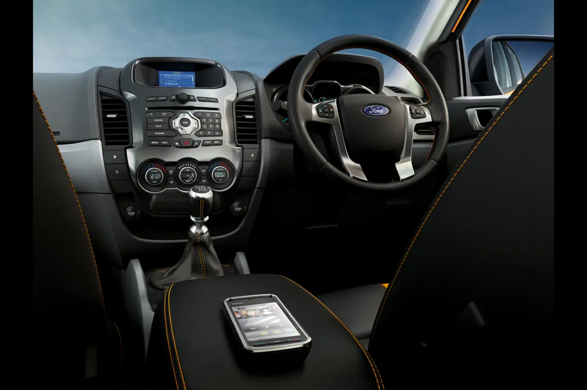 Ford Ranger 2012: 5 stelle Euro Ncap (17)