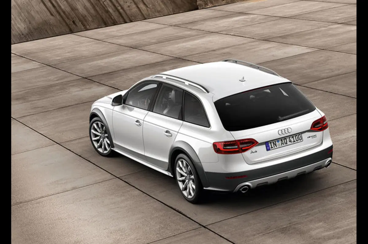 Audi A4 restyling (11)