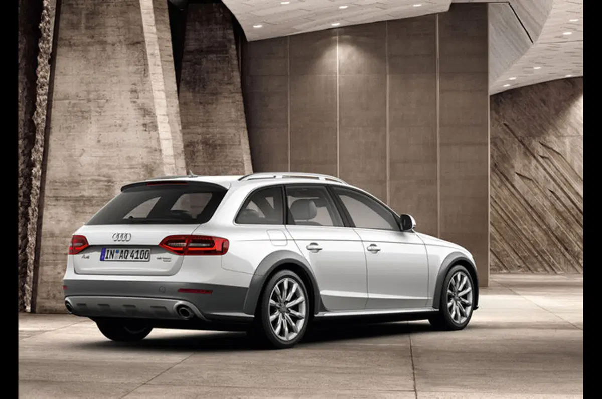 Audi A4 restyling (12)