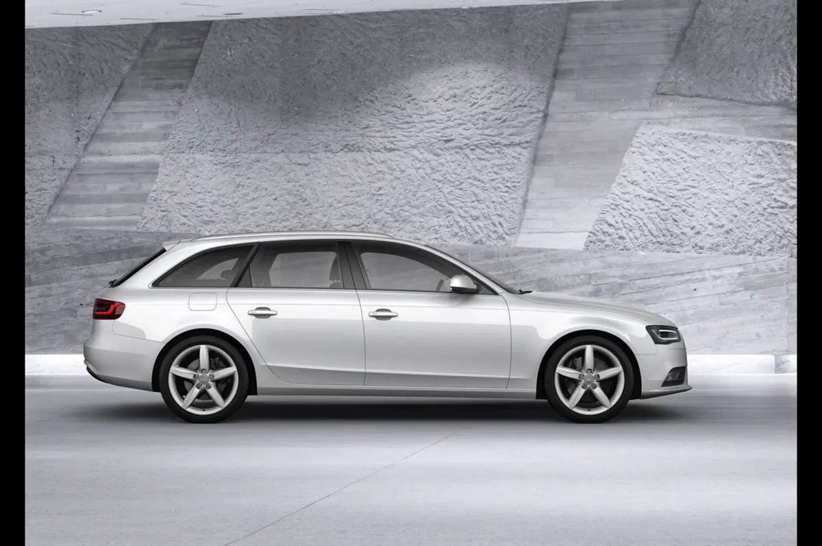 Audi A4 restyling (14)