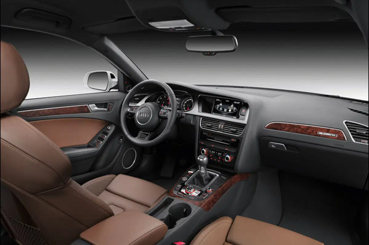 Audi A4 restyling (31)