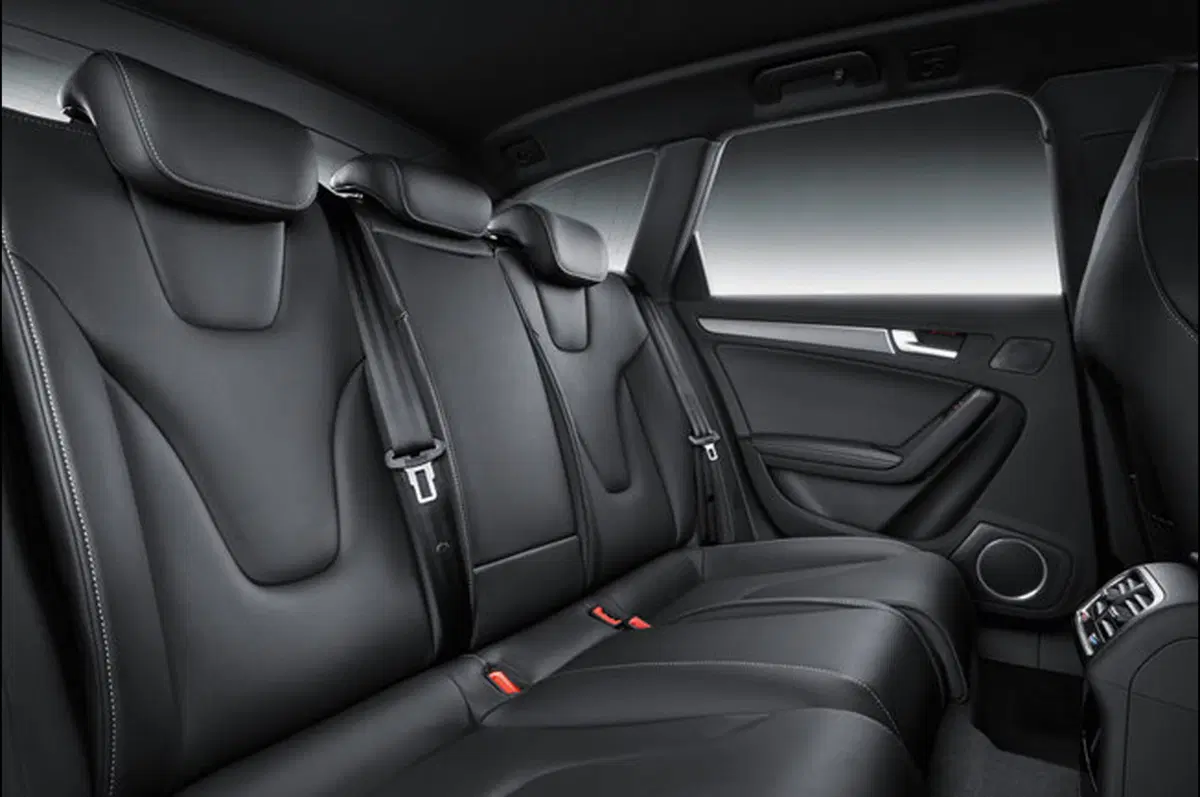 Audi A4 restyling (38)