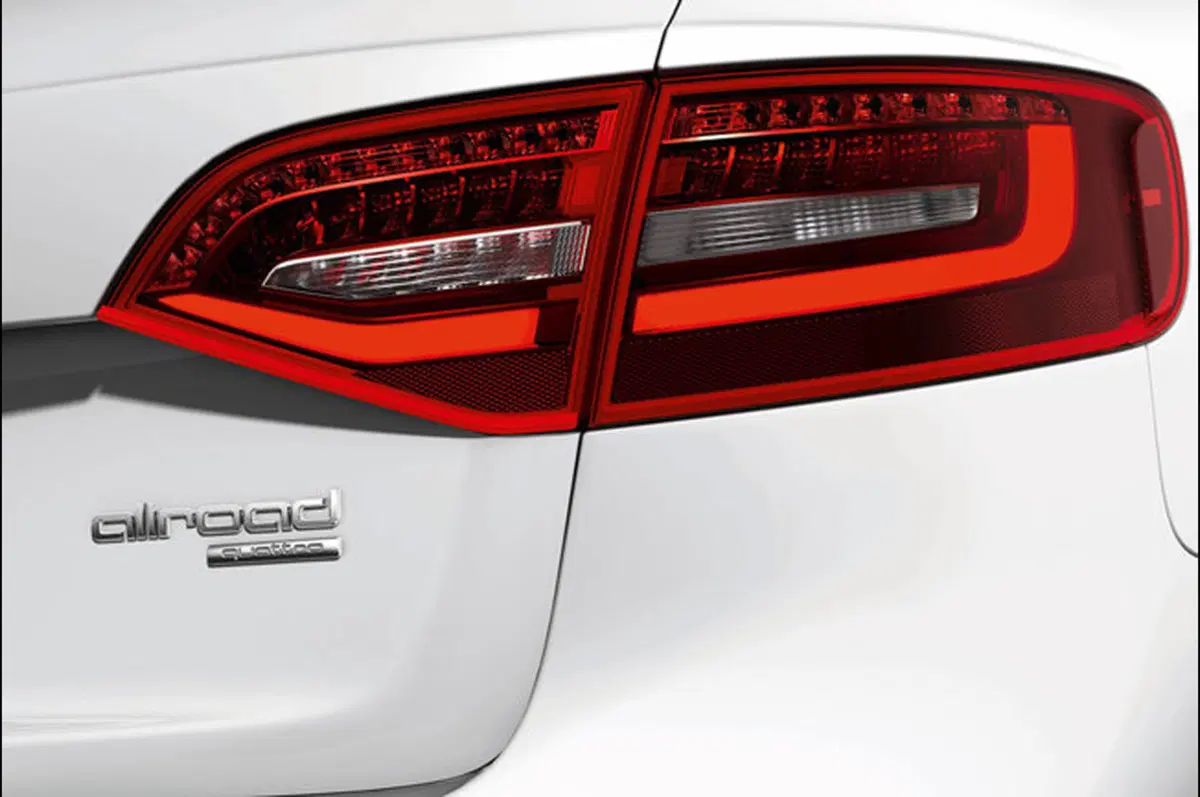 Audi A4 restyling (43)