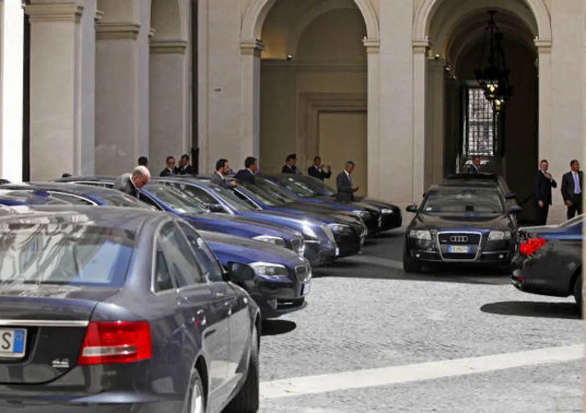 Auto blu in calo del 6,3% dall'inizio del 2013