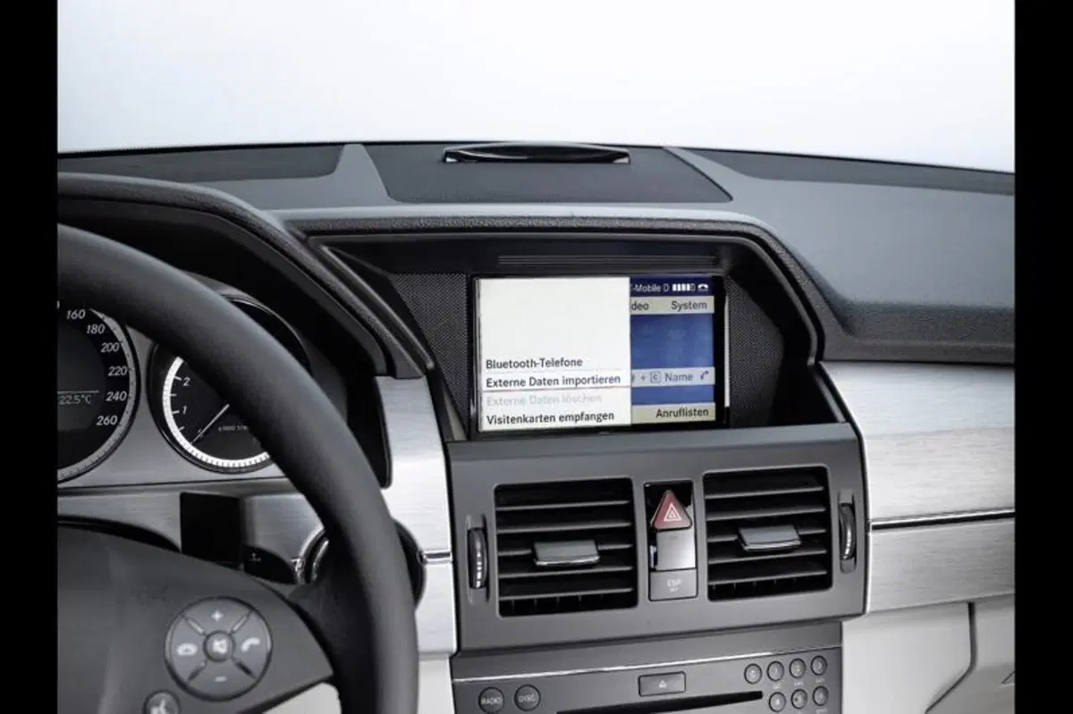 Mercedes-Benz: sempre connessi (49)