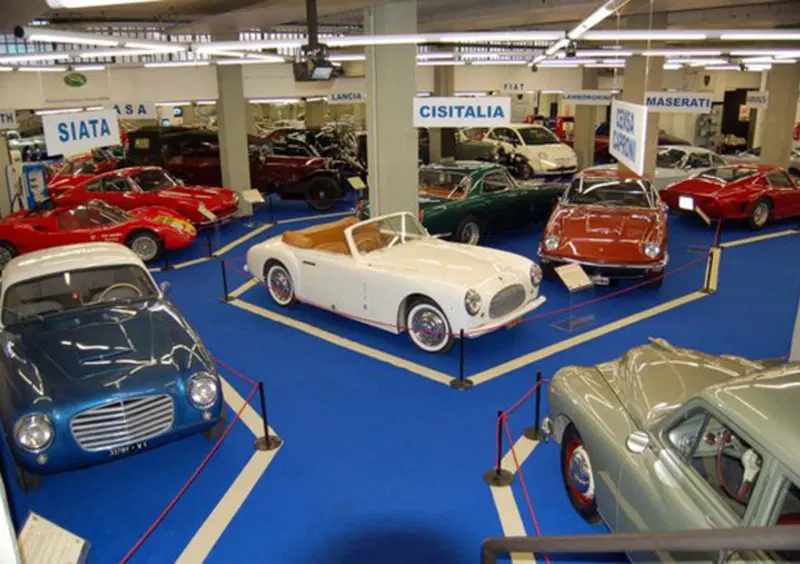 Museo dell'Automobile: &ldquo;Un Treno, una Valigia, Ricordi e Poesie&rdquo;