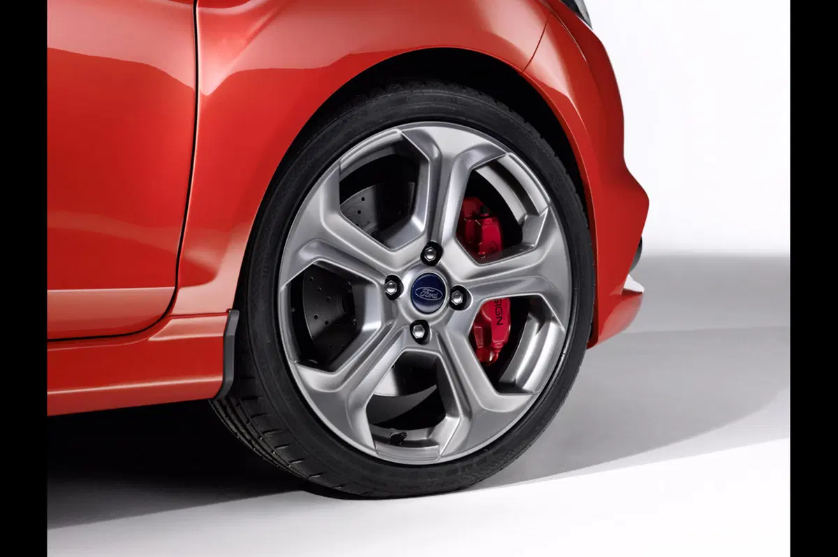 Ford Fiesta ST Concept 5 porte (6)