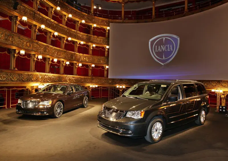 Lancia Thema e Voyager: porte aperte il 5 e 6 novembre