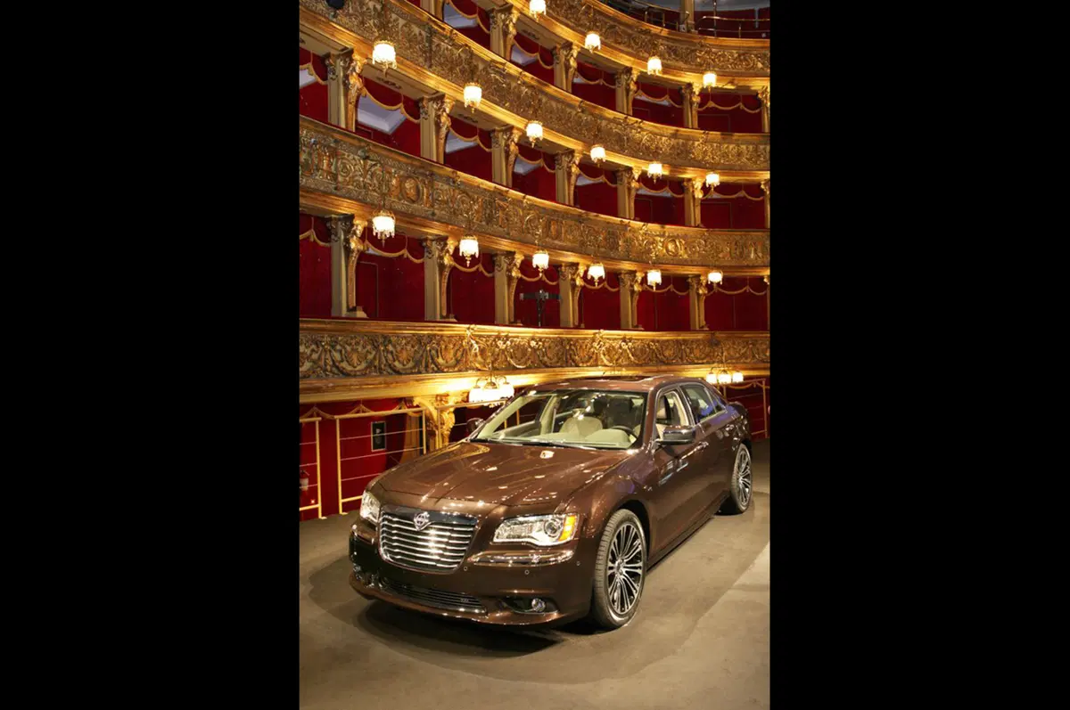 Lancia Thema e Voyager: porte aperte il 5 e 6 novembre (4)