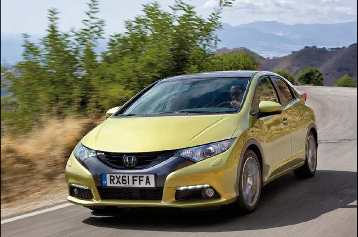 Honda Civic 2012: nuove immagini ufficiali (4)