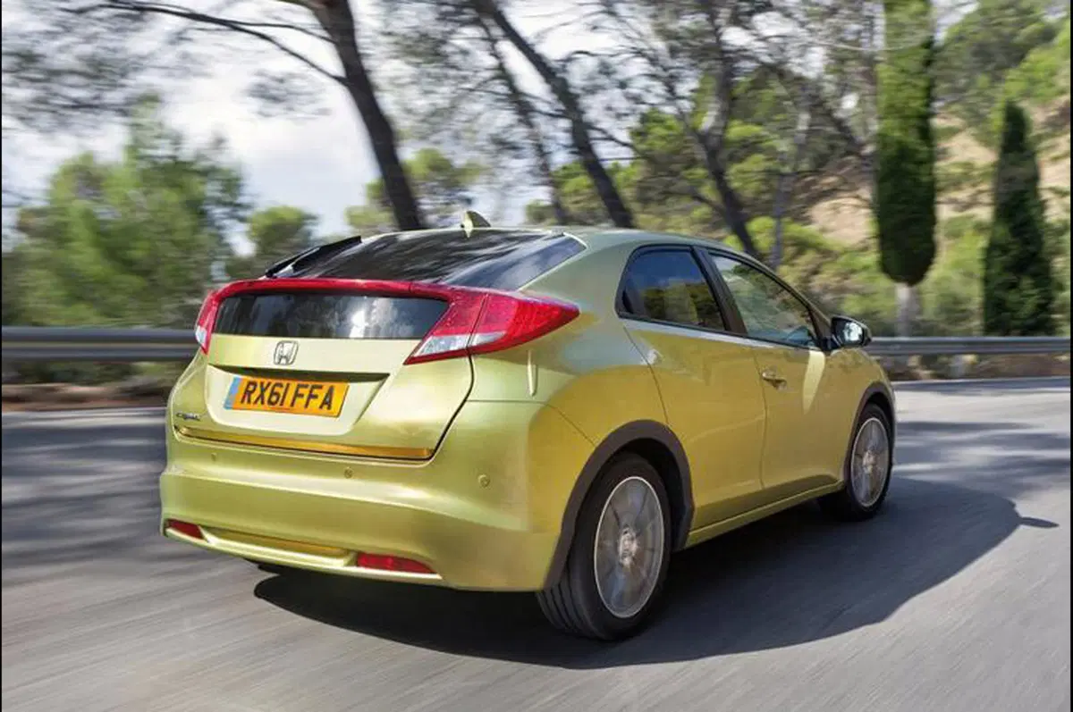 Honda Civic 2012: nuove immagini ufficiali (7)