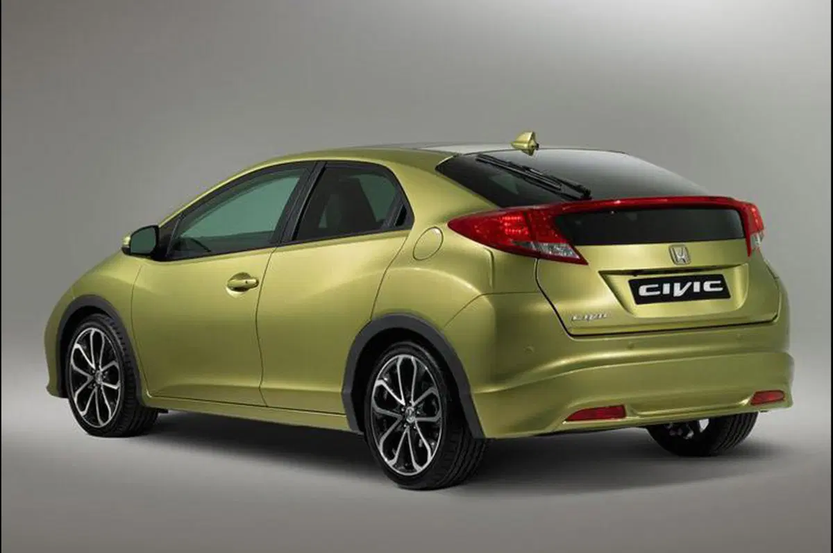 Honda Civic 2012: nuove immagini ufficiali (14)