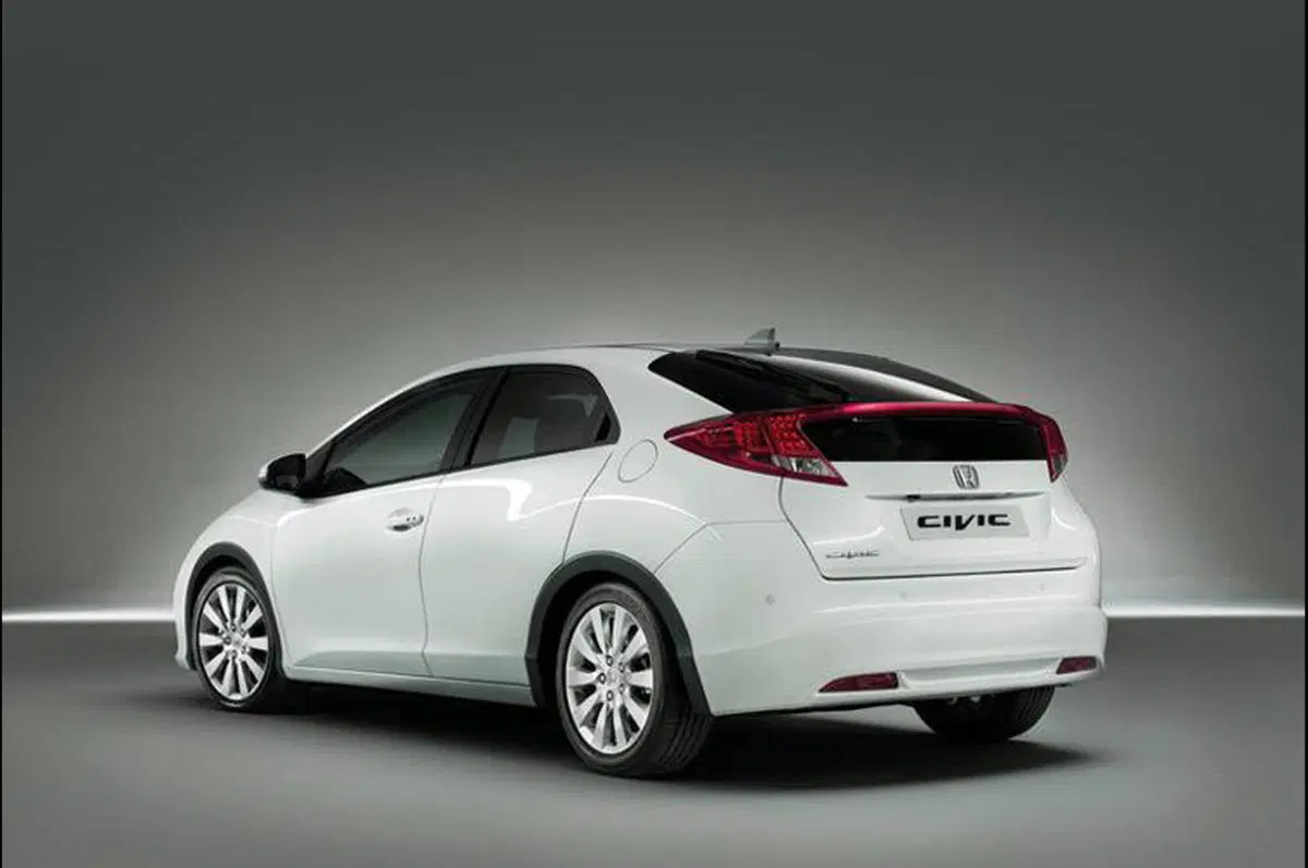 Honda Civic 2012: nuove immagini ufficiali (17)