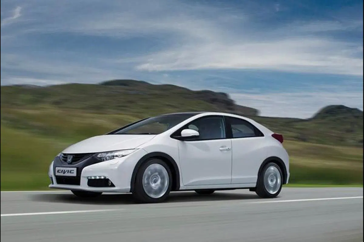 Honda Civic 2012: nuove immagini ufficiali (23)